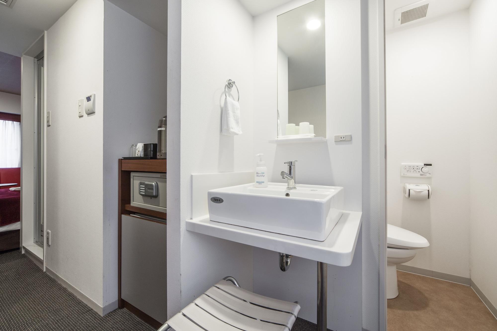 Mystays Tenjin Minami
